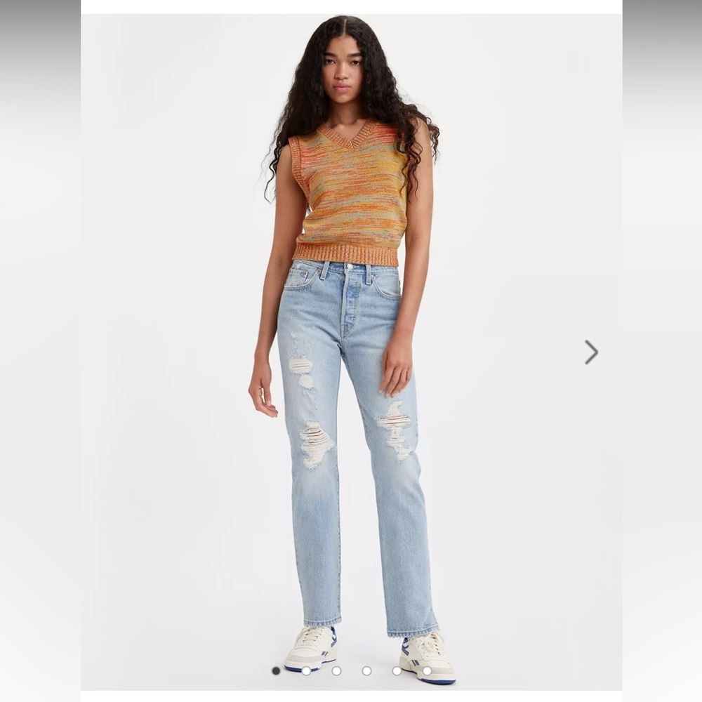 Levi's Women's Light Blue Straight Leg Jeans